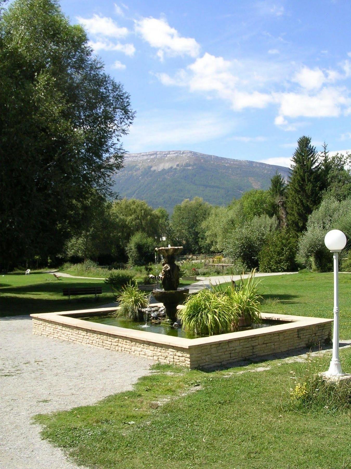 Hotel & Restaurant Azur La Freissinouse Exteriér fotografie